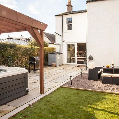 Villa Stunning Scottish Hot Tub Getaway Gatehouse of Fleet Exterior foto
